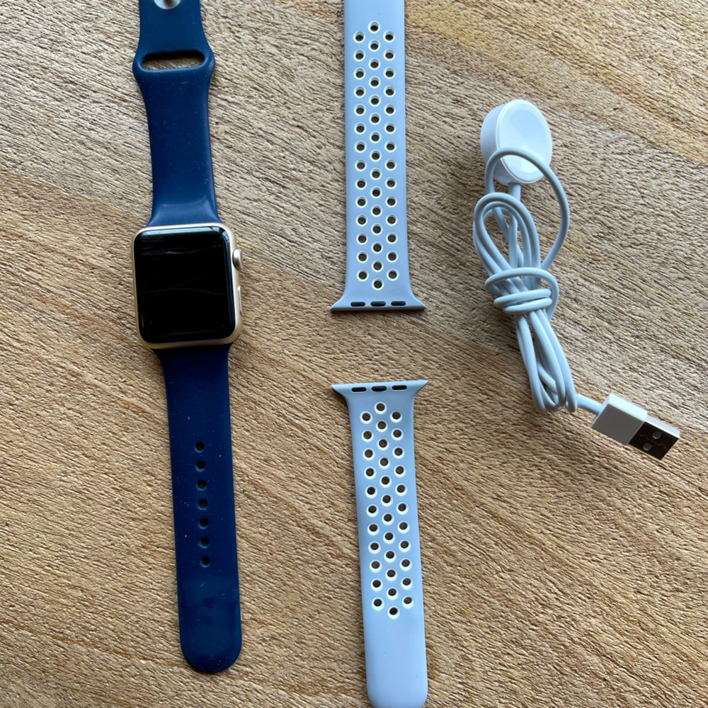 Apple Watch 7000 series 42mm